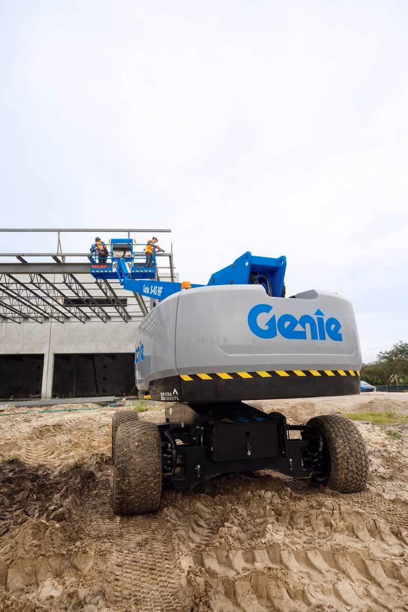 2027 Genie S-40 HF - Image 7